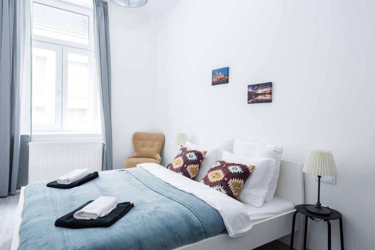 Central Brand New And Modern Apartment Budapeşte Dış mekan fotoğraf