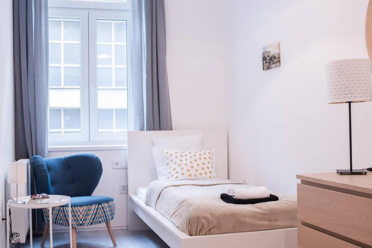 Central Brand New And Modern Apartment Budapeşte Dış mekan fotoğraf