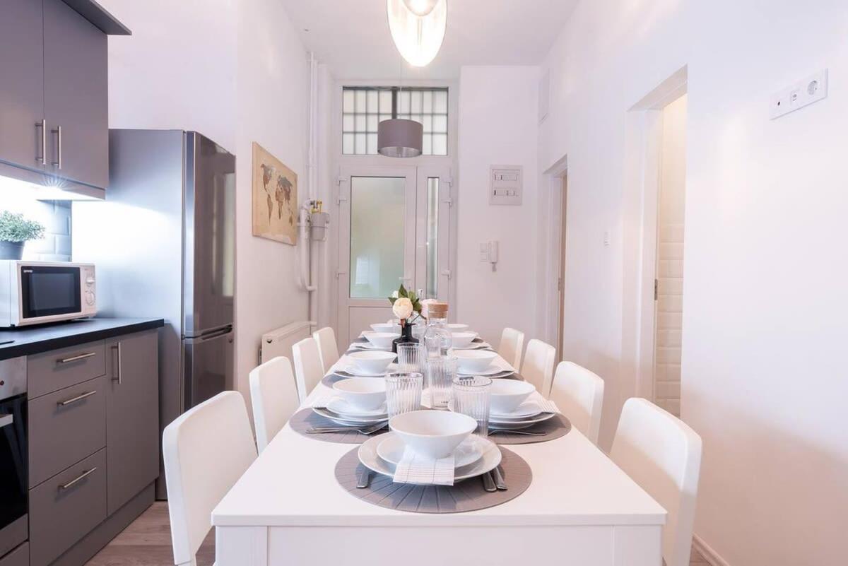 Central Brand New And Modern Apartment Budapeşte Dış mekan fotoğraf